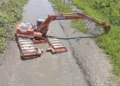 Inician trabajos para restablecer el flujo de agua hacia la Ciénaga Grande