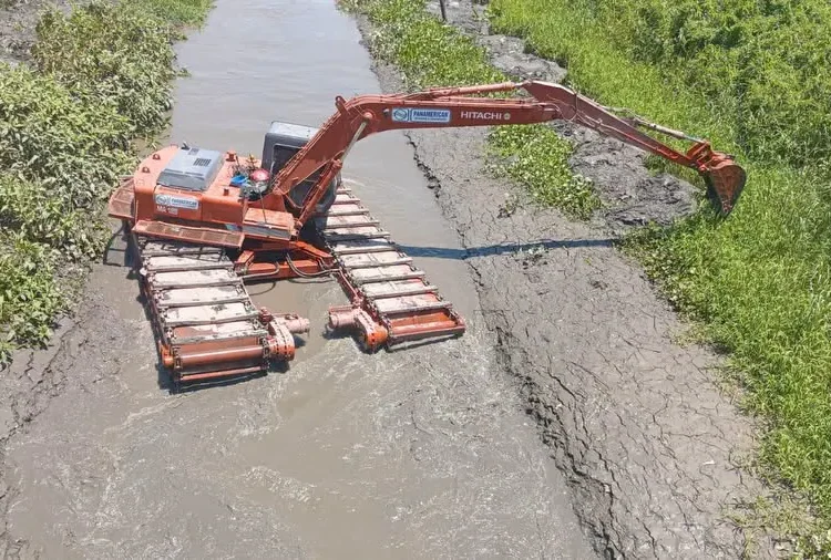 Inician trabajos para restablecer el flujo de agua hacia la Ciénaga Grande