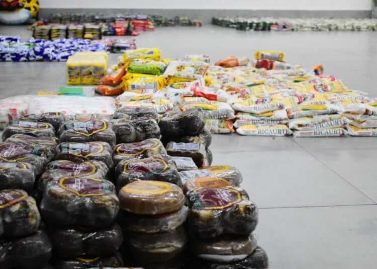 Red hospitalaria habilita centros de acopio para ayudar a familias afectadas por el sismo