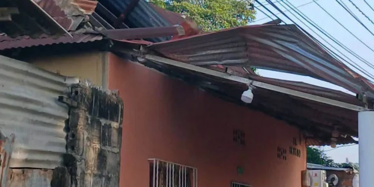 Nuevo vendaval golpea a Zona Bananera: 17 barrios reportan afectaciones