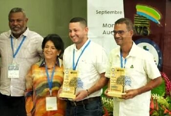 La IEDI Bellavista presenta su experiencia en Educación Ambiental Marino-Costera en Montería
