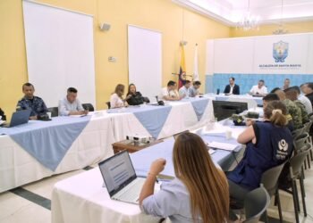 Alcaldía y Gobierno nacional refuerzan ofensiva contra la extorsión y el crimen en Santa Marta