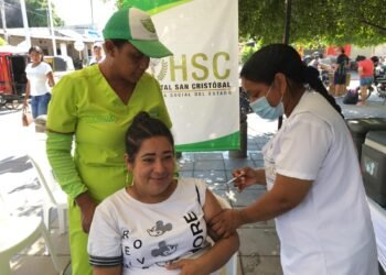 Magdalena refuerza la vacunación y lleva protección a colegios, barrios y comunidades