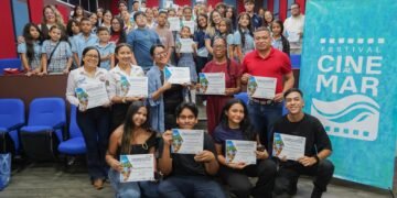Niños y jóvenes comprometidos con el cuidado del río Gaira