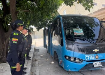 Alcaldía lidera el restablecimiento seguro del transporte público en Santa Marta