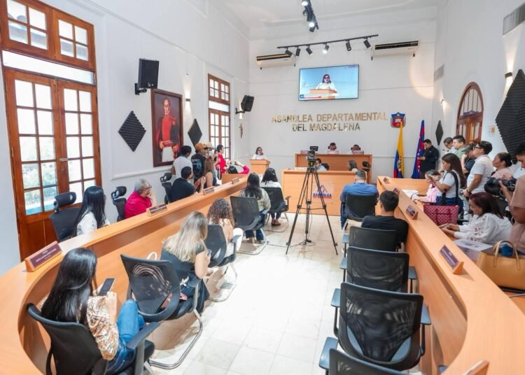 Gobernadora instala sesiones ordinarias en la Asamblea para promover programas y proyectos en beneficio de los magdalenenses
